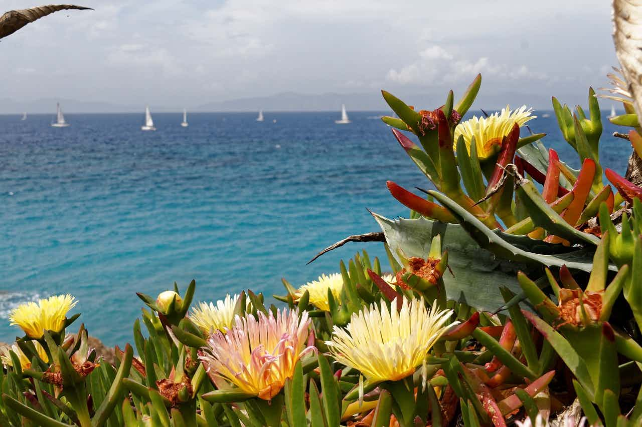 Romantischer Herbsturlaub auf Rhodos für Paare